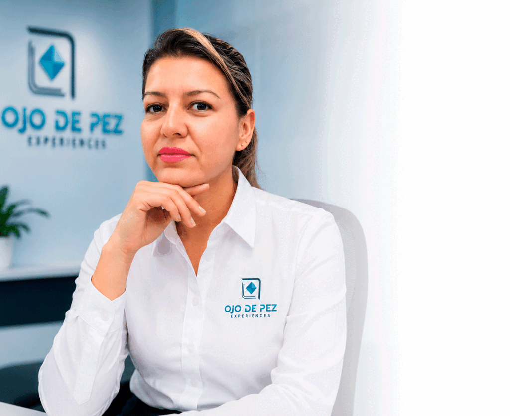Lupe Cardozo fundadora de Ojo de Pez Experiences en evento de arquitectura comercial